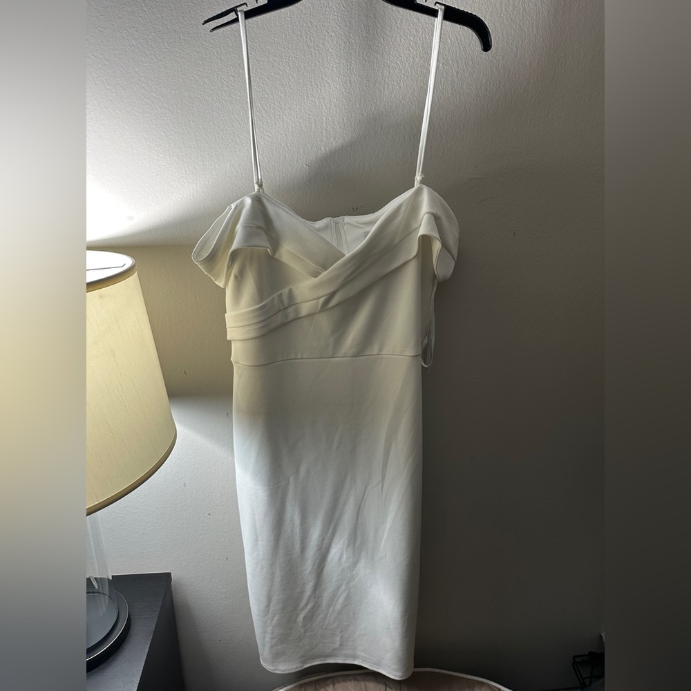 White, off the shoulder Premier Amor dress. Size 16